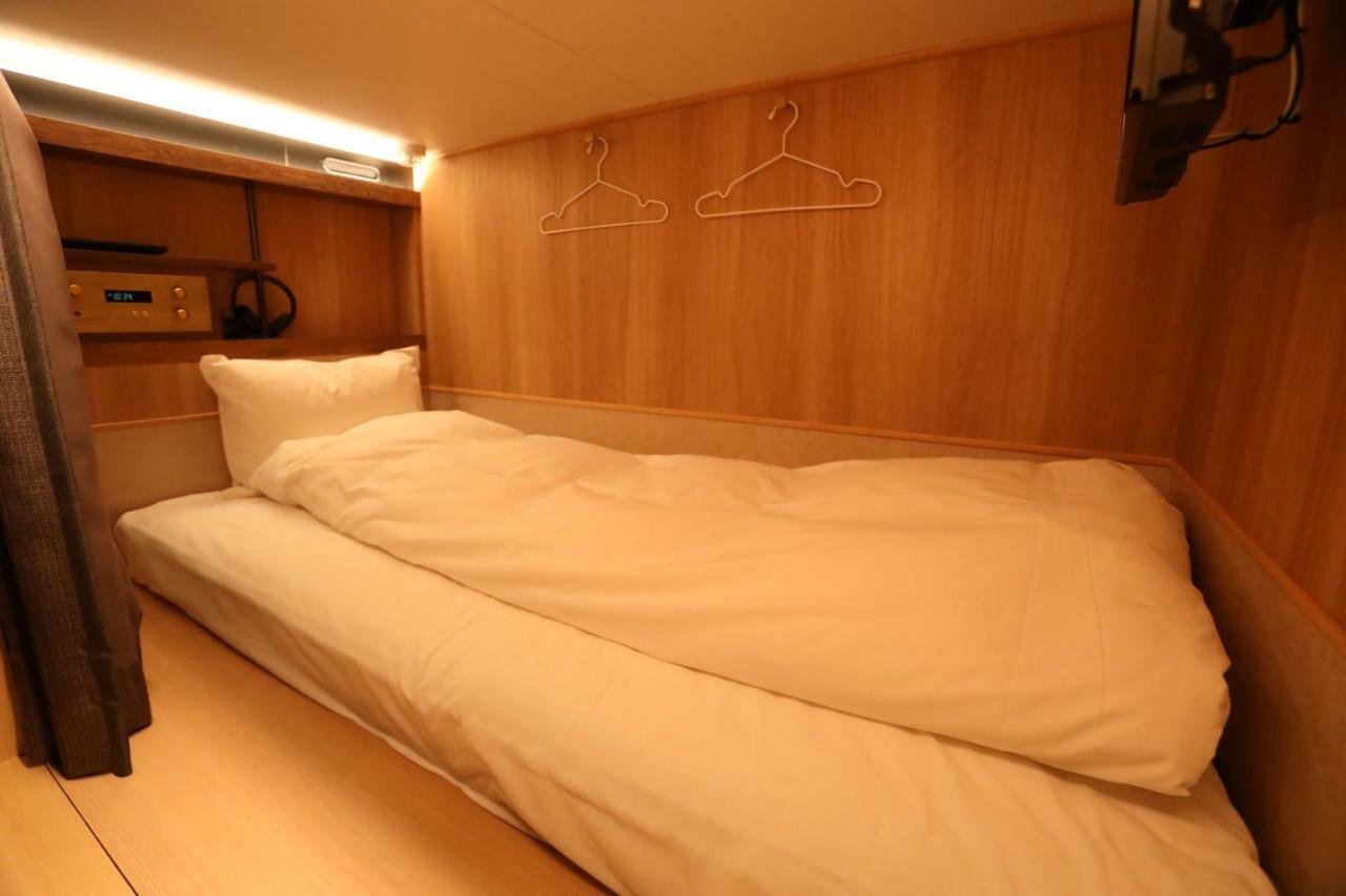 Cabin Inn Kyoto Sanjo Kawaramachi Exterior photo